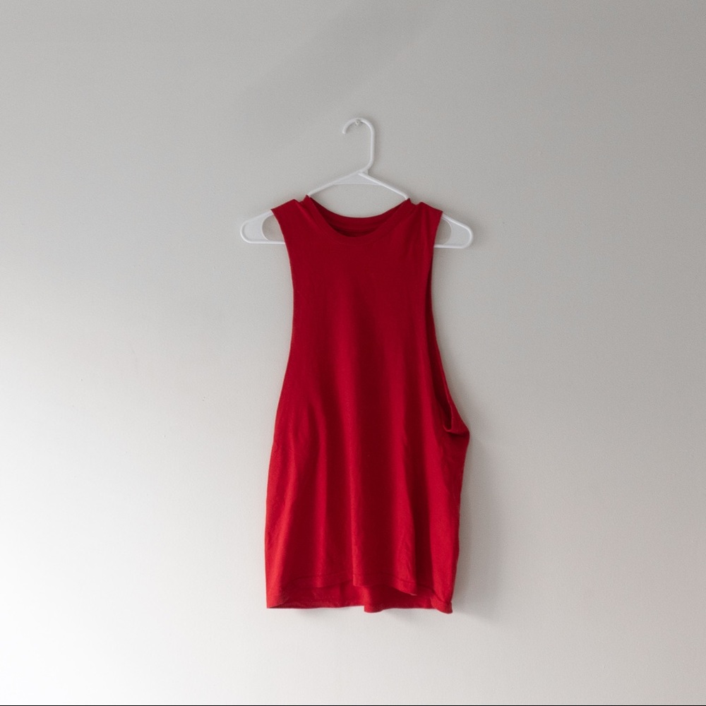 Muscle Cut Stringer Workout T-Shirt Tank